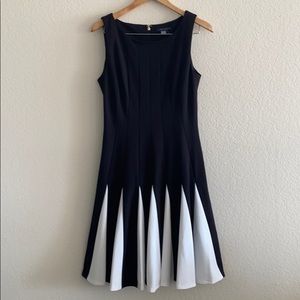 Tommy Hilfiger godet dress B/W NEW WITH TAGS